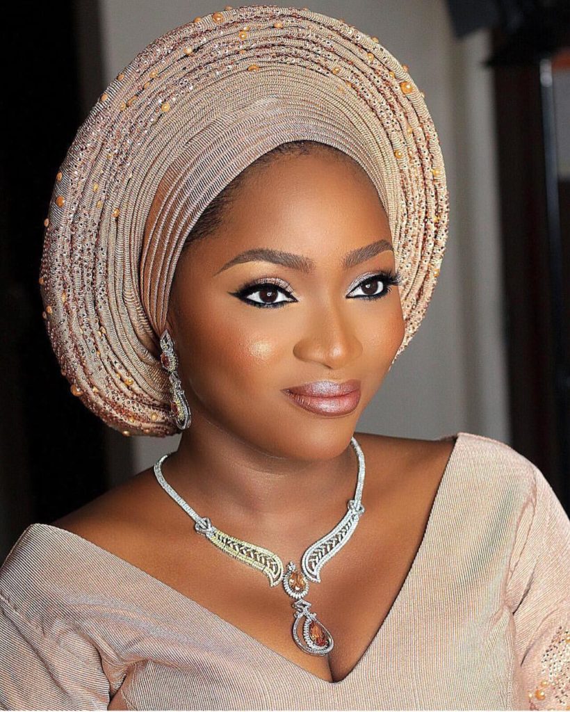 Best Makeup And Gele Styles You Should See Now - OD9jastyles