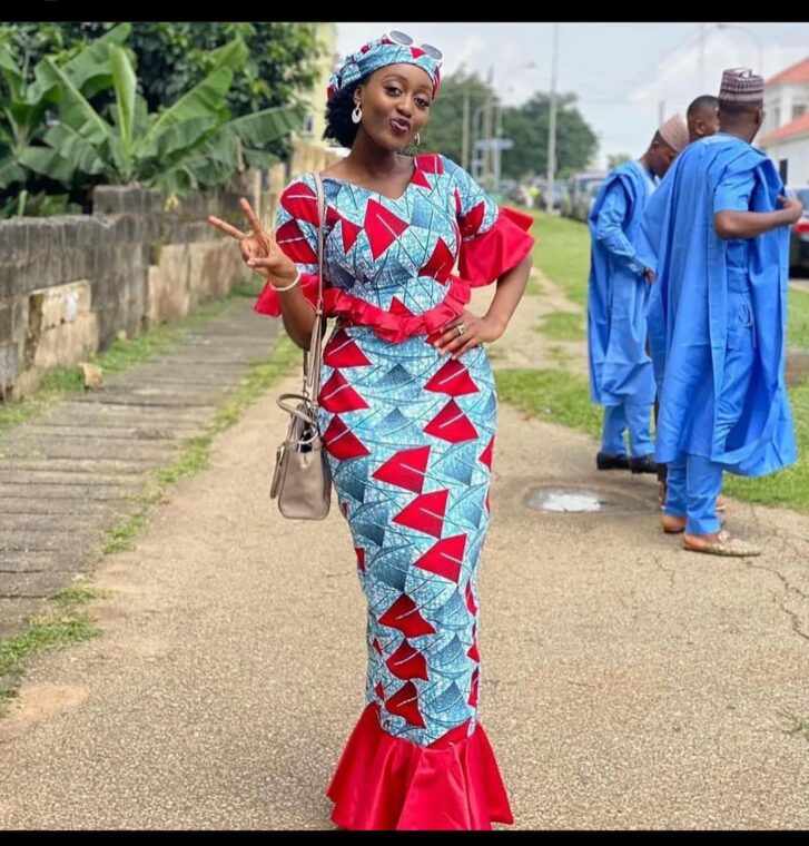 Ankara Dresses 1. Straight Gown Ankara styles for weddings