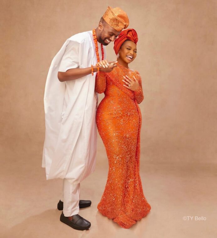 Nigerian Traditional Wedding Attire For Couples to Look Elegant