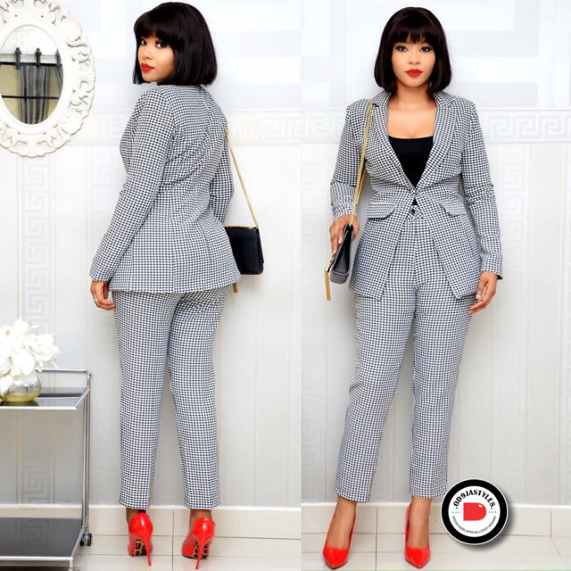 Classy and Casual Work Outfits For Hitting the Office in Style