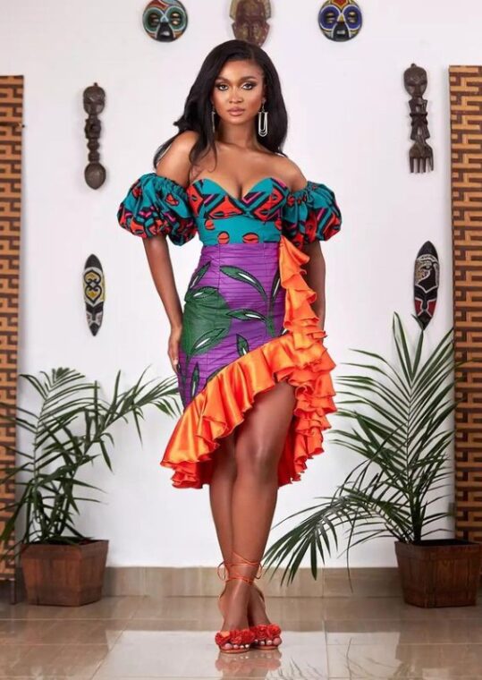 Ankara Short Gown Designs, The Most Recent Ankara Styles for Women (10)