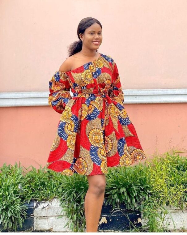 Ankara Short Gown Designs, The Most Recent Ankara Styles for Women (3)