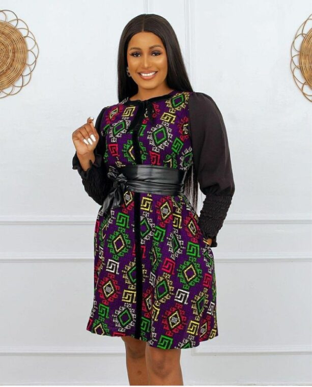 Ankara Short Gown Designs, The Most Recent Ankara Styles for Women (9)