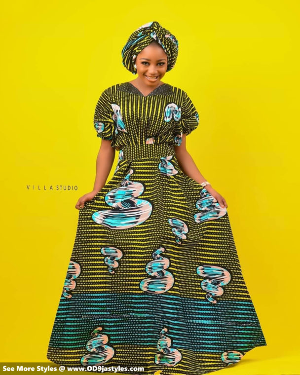 2021 Ankara Long Gown Styles: Classy African Fashion Styles 2021