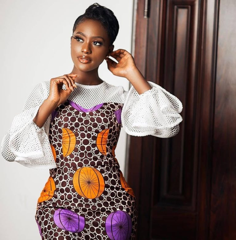 30 Pictures: Short Gown Ankara Native Styles For Classy Ladies ...