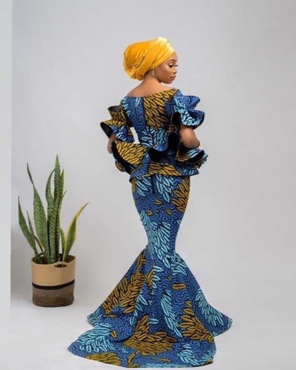 Detailed Skirt and Blouse African Fashion Styles 2021