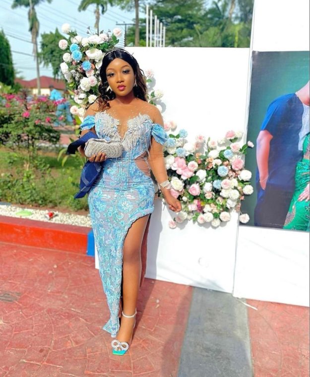Head Turning Aso-Ebi and Owambe/Party Styles for Stylish Women Head Turning Aso-Ebi and Owambe/Party Styles for Stylish Women