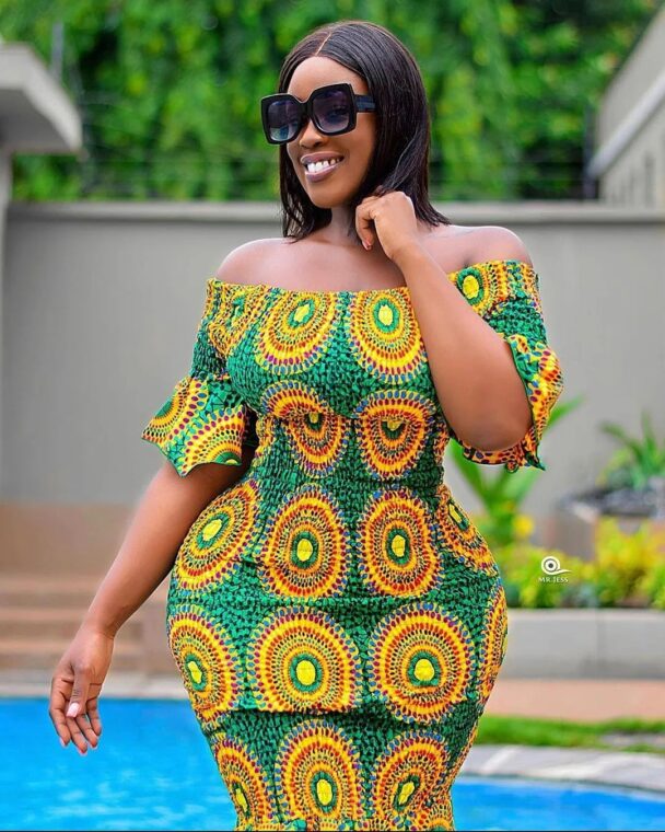Extra Ordinary Ankara Gowns Styles
