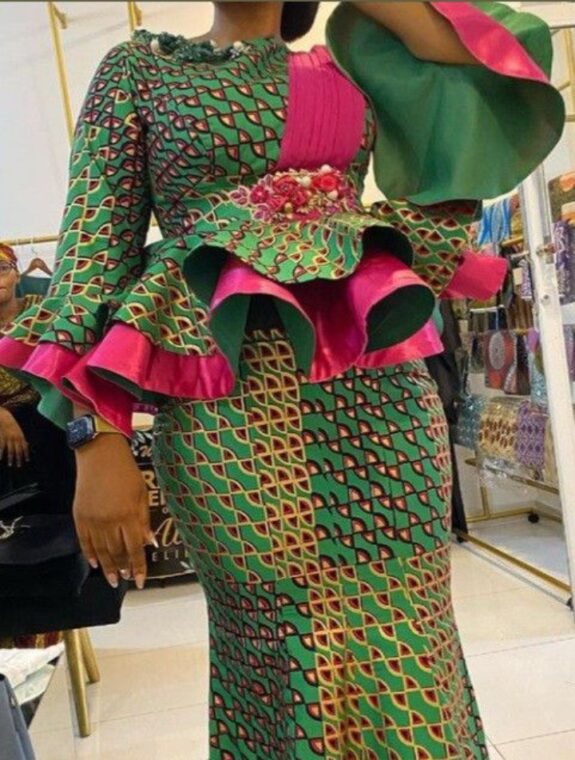 Trendy New Peplum Designs for Skirts and Blouses in Ankara with Pictures (13)