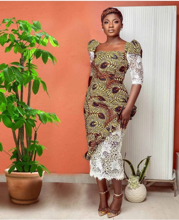 Latest Ankara Straight Long Gown Styles Beautiful Ankara Outfits for Smart and Fashionable Looks