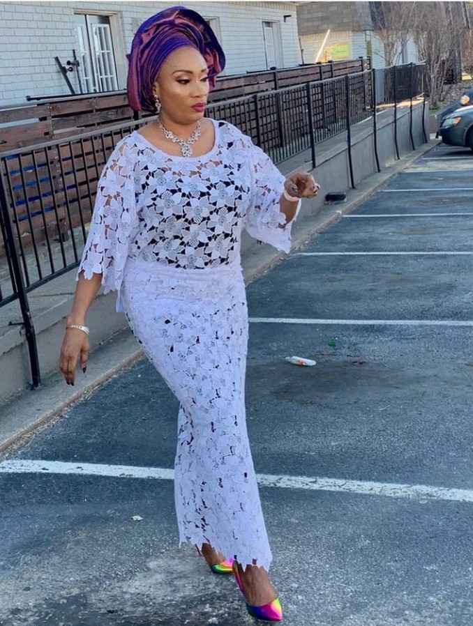 simple white lace styles