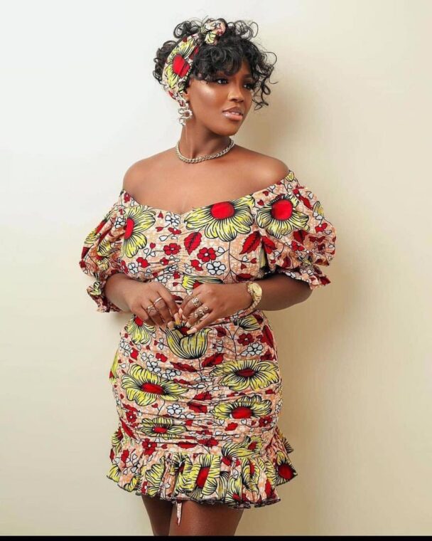 Fabulous Ankara Styles For Every Woman (3)