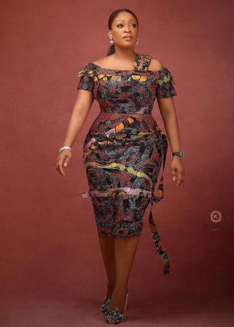 Short Ankara Styles For Curvy Ladies (4)