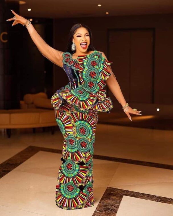 25+ Trendy and Elegant Ankara Long Gown Styles That Sparkles_ - Stylish Naija