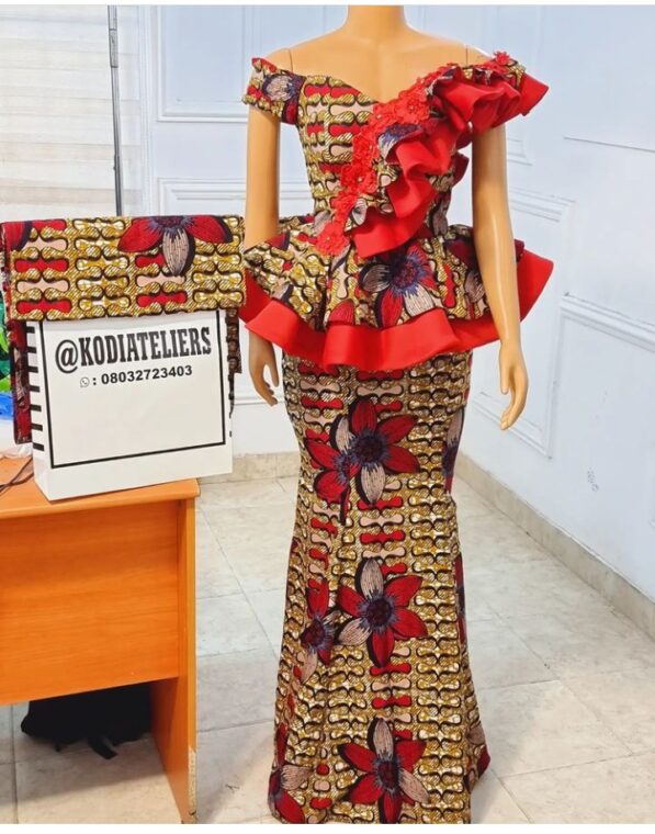 Stylish Ankara Skirts And Blouse Every Mother Should Rock To Sunday Service (7)