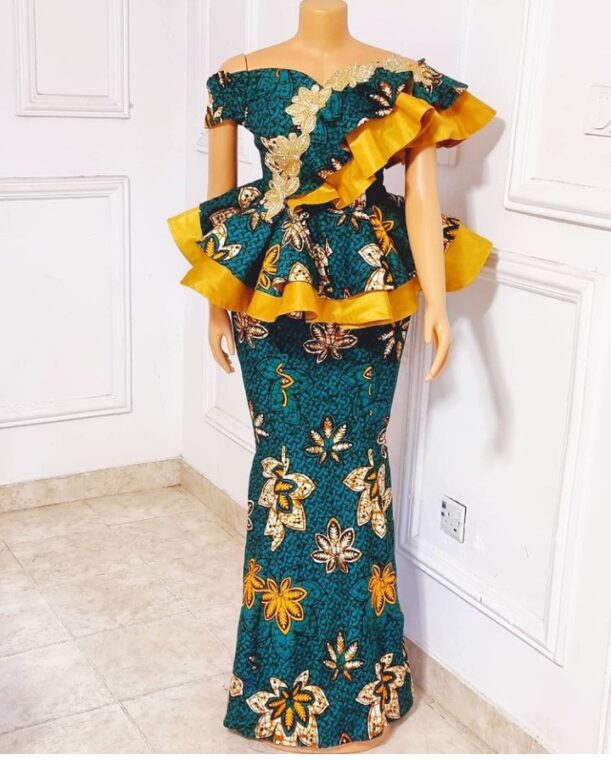 Stylish Ankara Skirts And Blouse Every Mother Should Rock To Sunday Service (9)