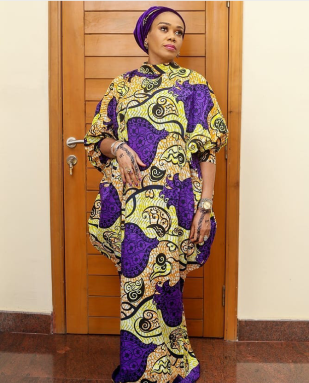 25 Kaftan And Lace Gowns For Classy Matured Women (6)