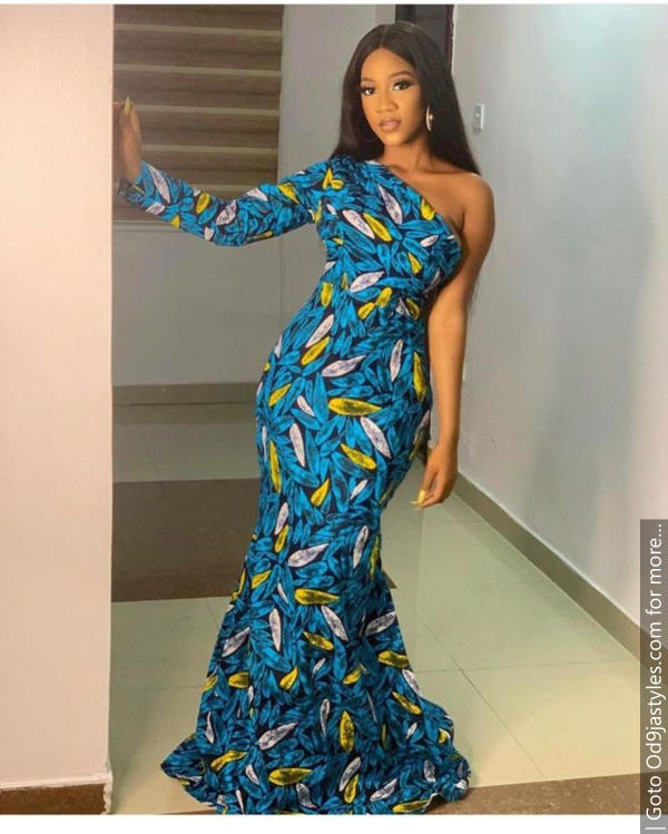 Beautiful Ankara Long Gowns Styles For All Occasions (15)