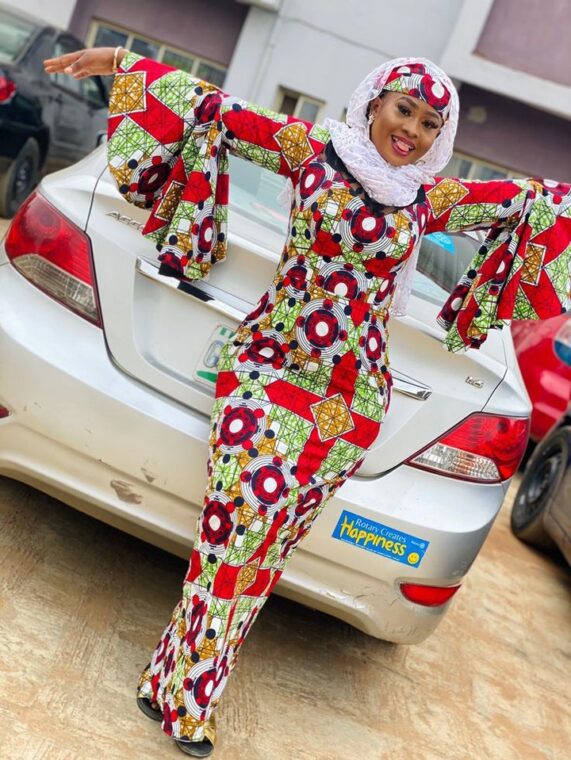 For Muslim Women Here Are Dazzling Ankara Long Gown Styles For All Occasions (9)