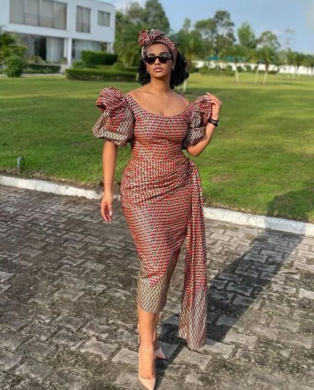 Mothers, Here Are Some Sophisticated Native Outfits You Can Rock This Month (8)