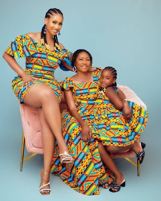 Stylish Ankara Outfits for Friends Who Make a Statement Together (7)