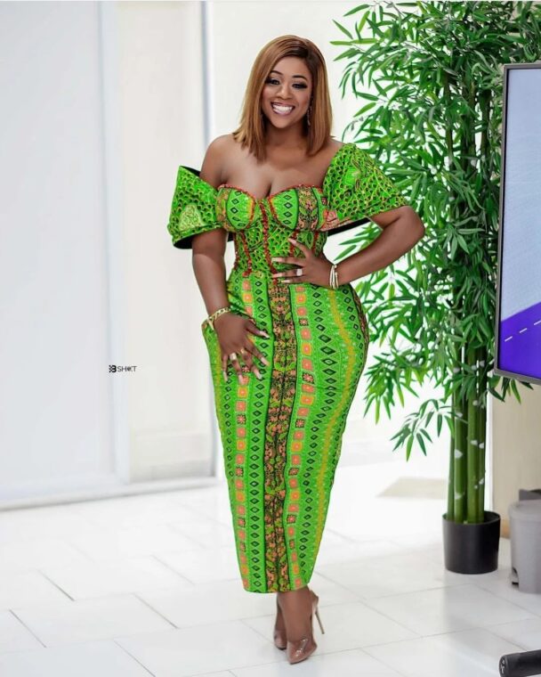 Ankara Styles for Curvy Shapes