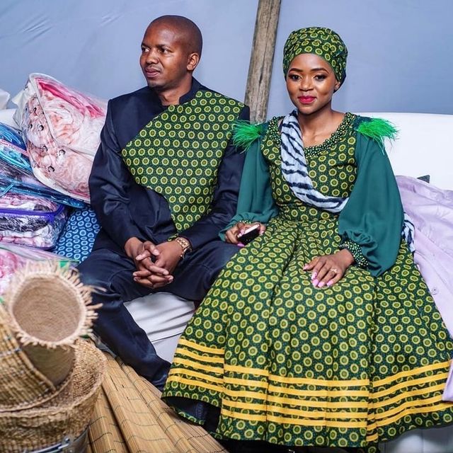 Best African Shweshwe Dresses For Stylish African Women (19)