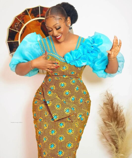 Ankara Long Gowns Styles (2)