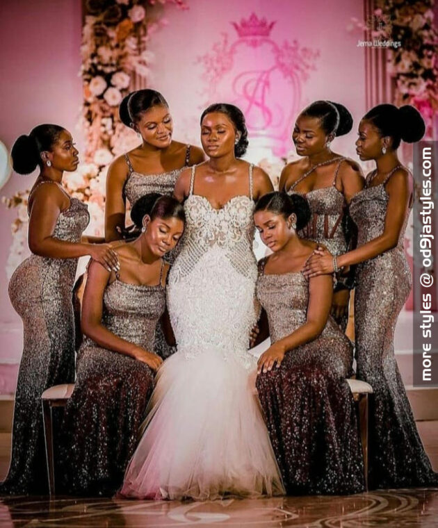 30+ of the Most Inspiring Bridesmaids Ideas to Adorn Your Wedding Party (23)