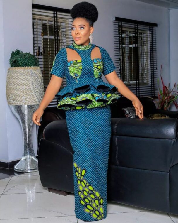 Bridesmaids Ankara skirt and blouse style