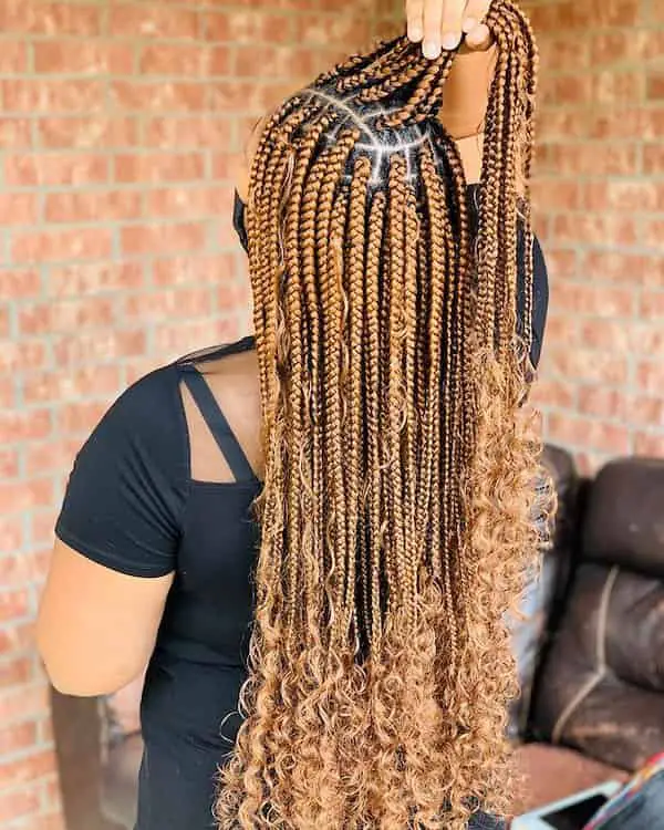 Brown Smooth Knotless Goddess Box Braids