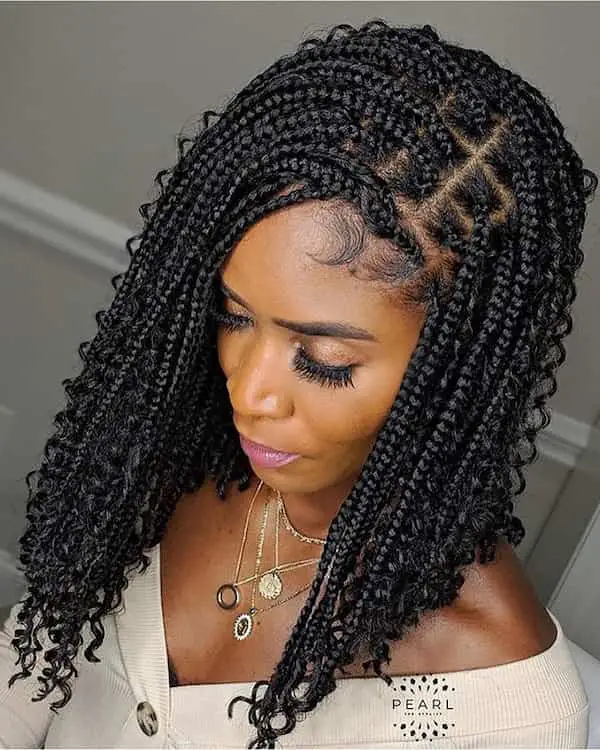 Shoulder-length Knotless Goddess Box Braids