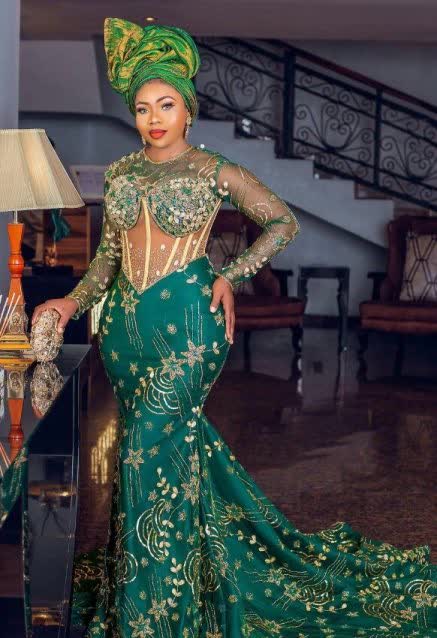 37 Best Nigerian Lace Gown Styles For Ladies | OD9JASTYLES