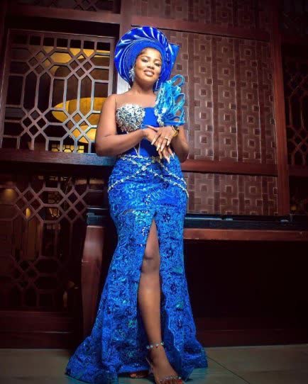 Elegant Aso-Ebi Styles for Traditional African Events