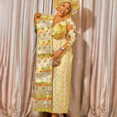 Best Lace Gown Styles For Nigerian Wedding