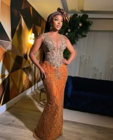 Best Lace Gown Styles For Nigerian Wedding
