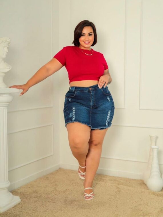 Best Jeans For Curvy Short Women (4)