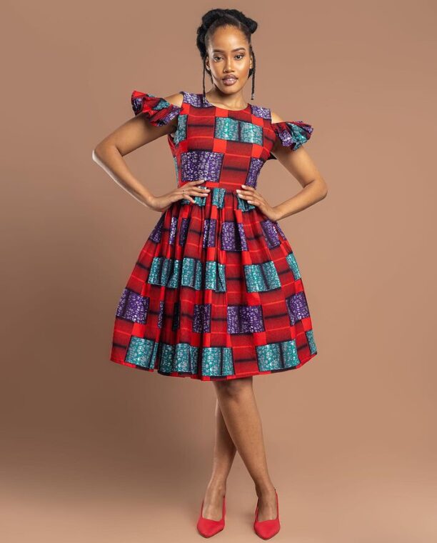 The Vibrant Fashion Styles Ankara Ladies Should Consider (9)